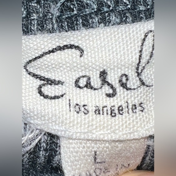 Gray/Blue Sweatshirt - Picture 3 of 3